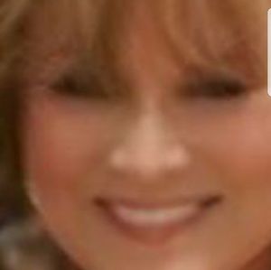 Meet your Posher, Becki